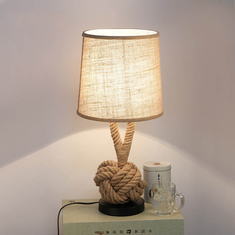 Knotted Light