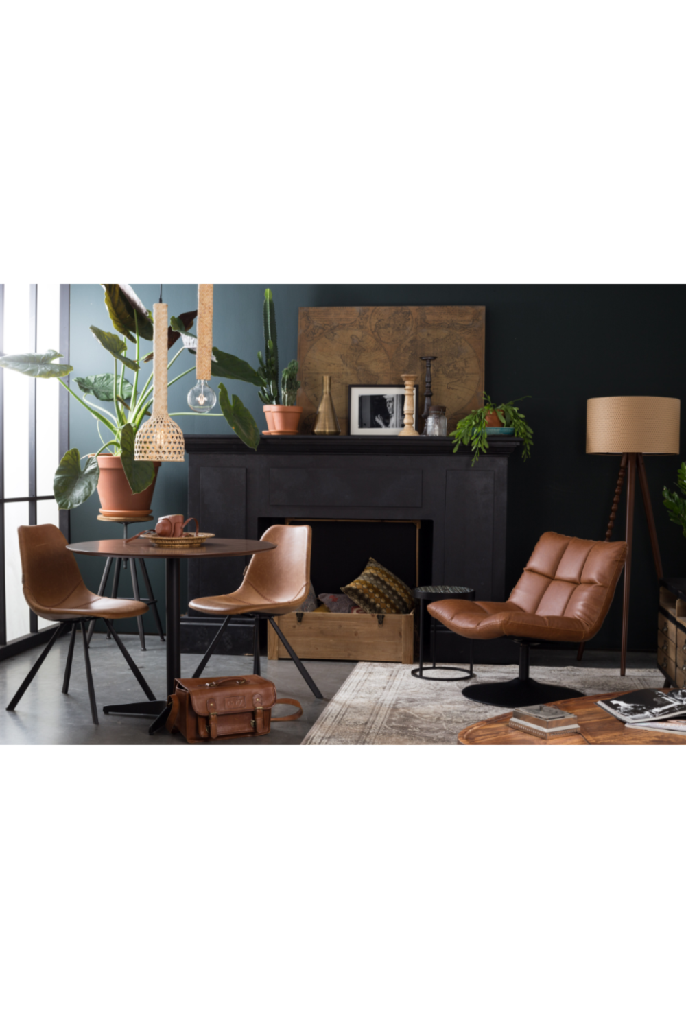 Brown Pedestal Accent Chair | Dutchbone Bar