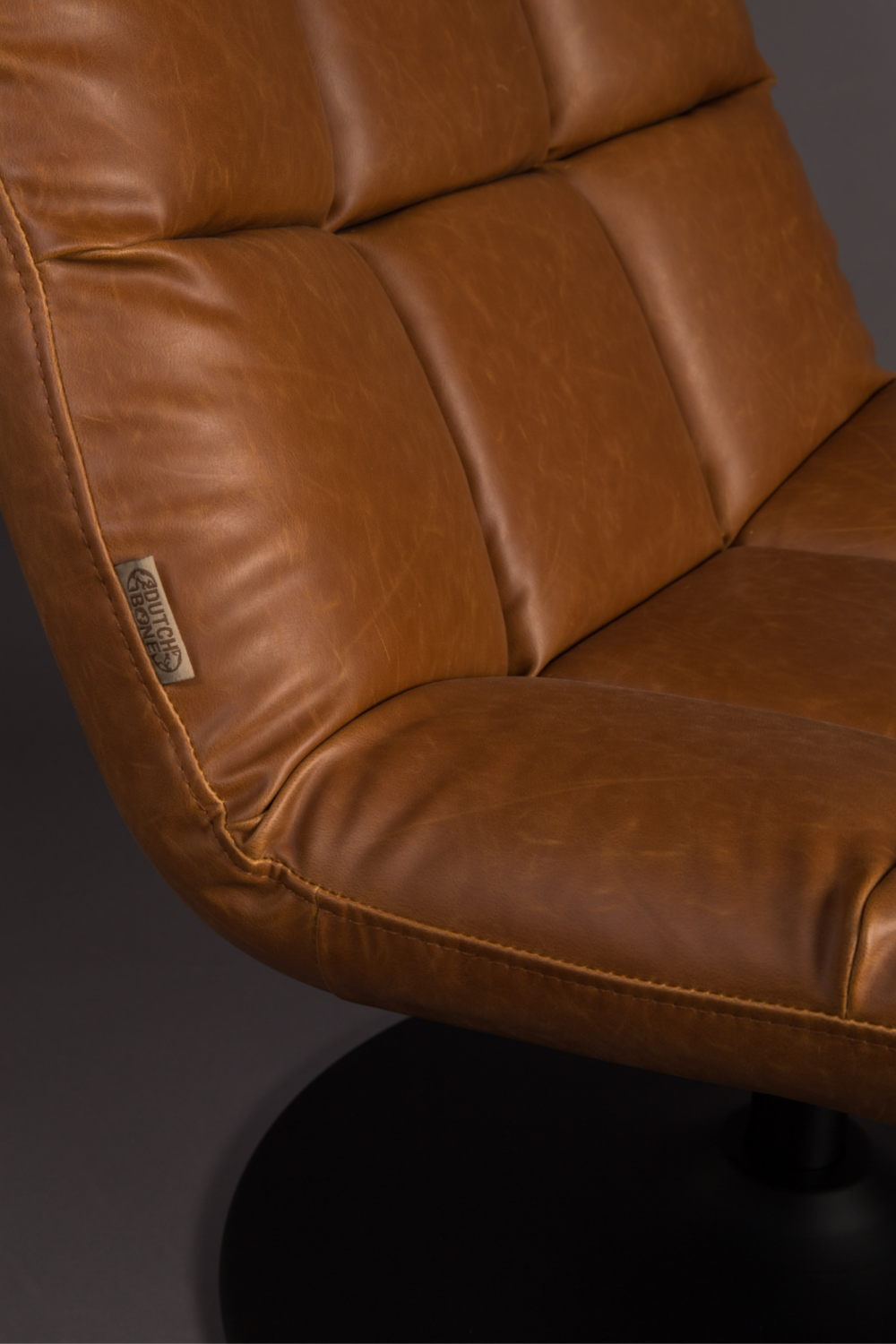 Brown Pedestal Accent Chair | Dutchbone Bar