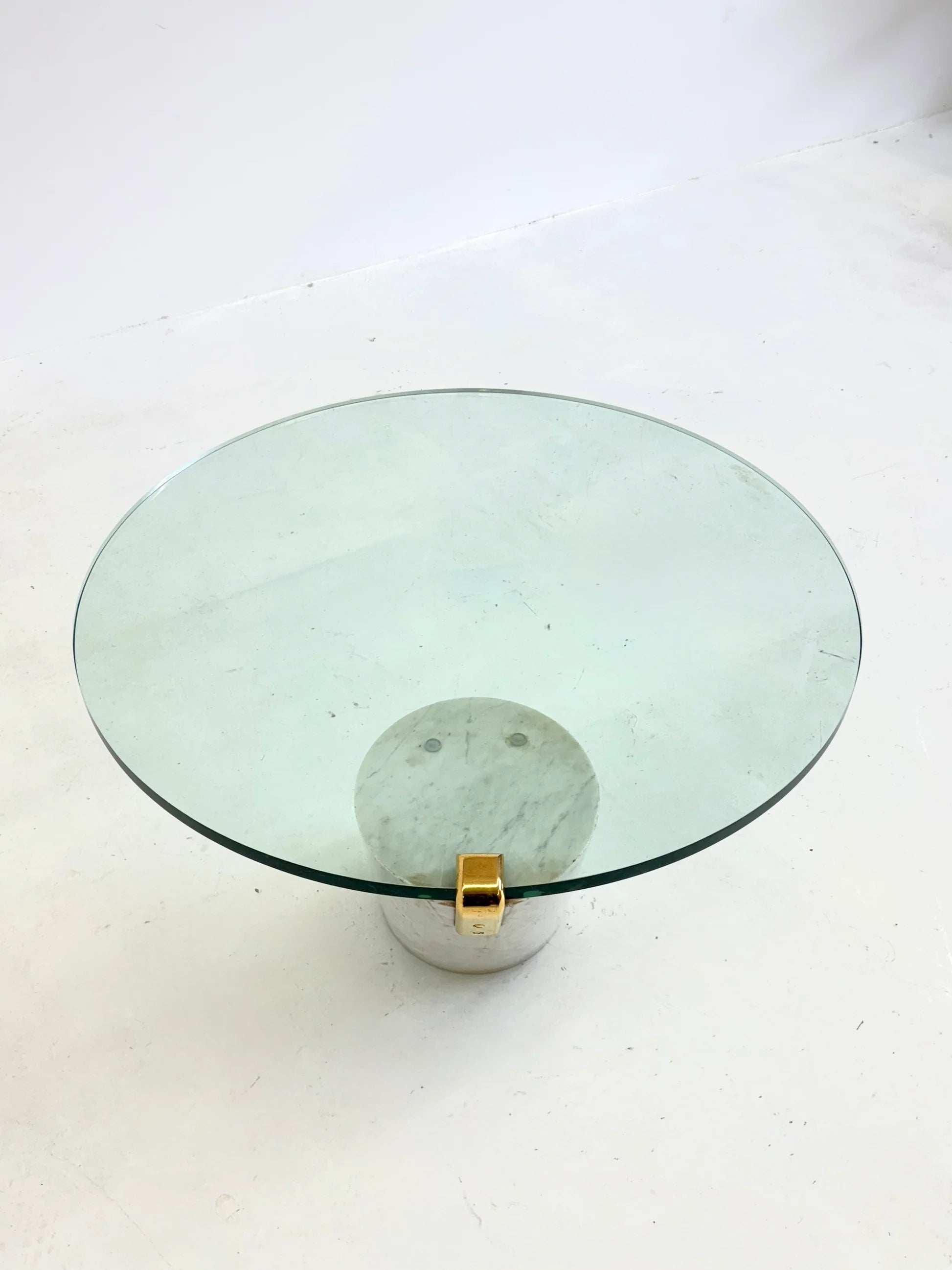 Trust Gravity Table