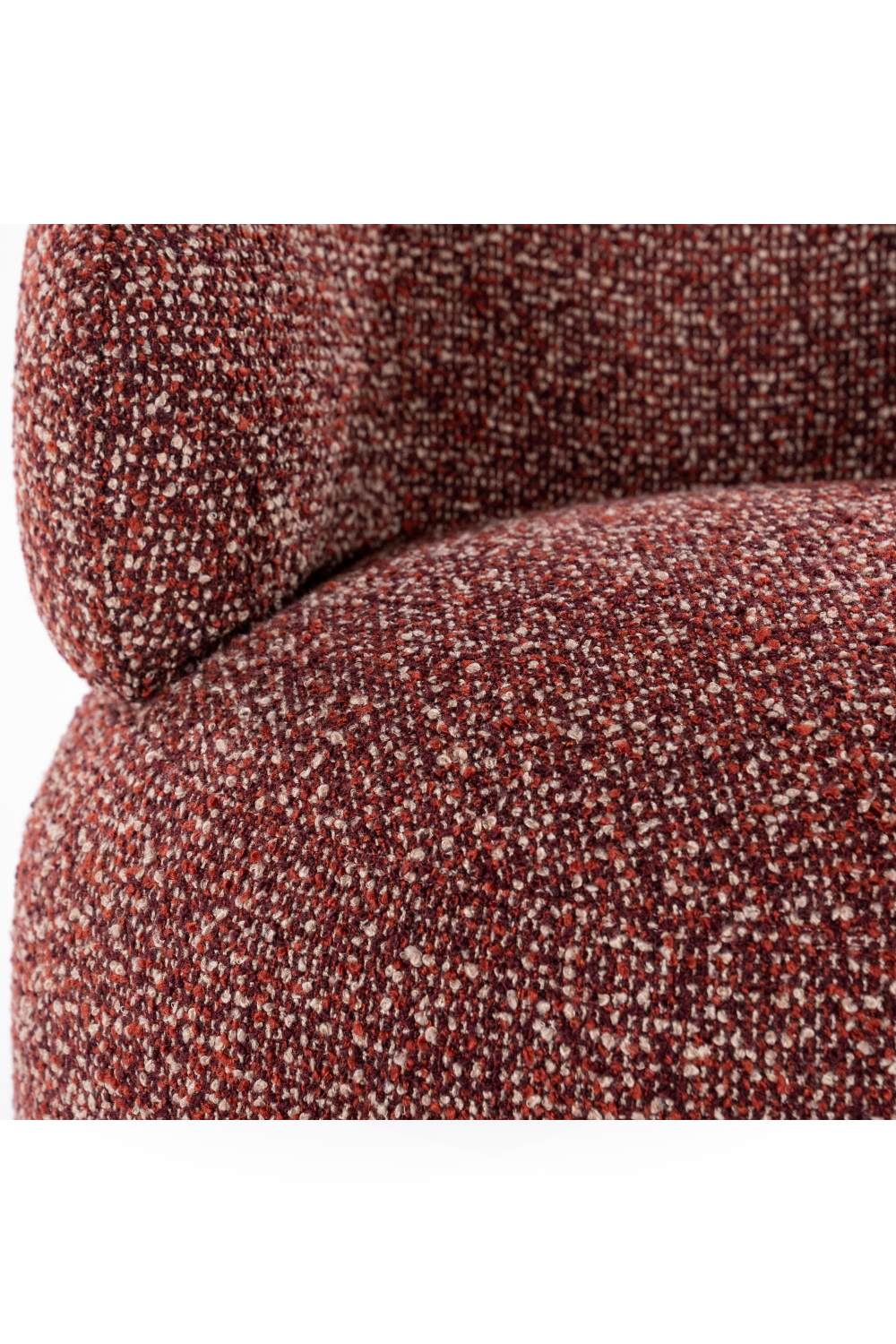 Modern Curved Lounge Chair | Eleonora Maeve