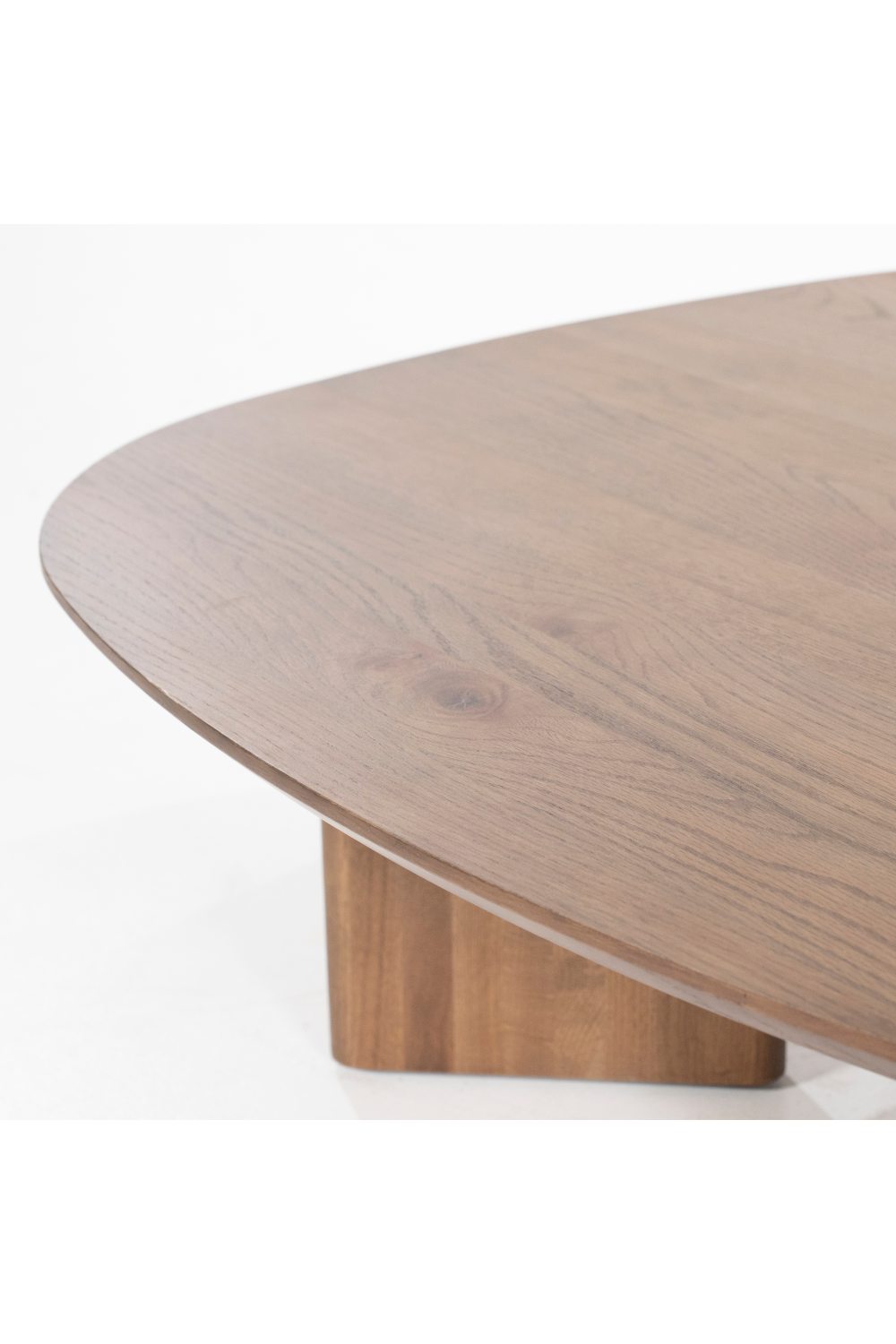 Varnished Oak Coffee Table | Eleonora Stef
