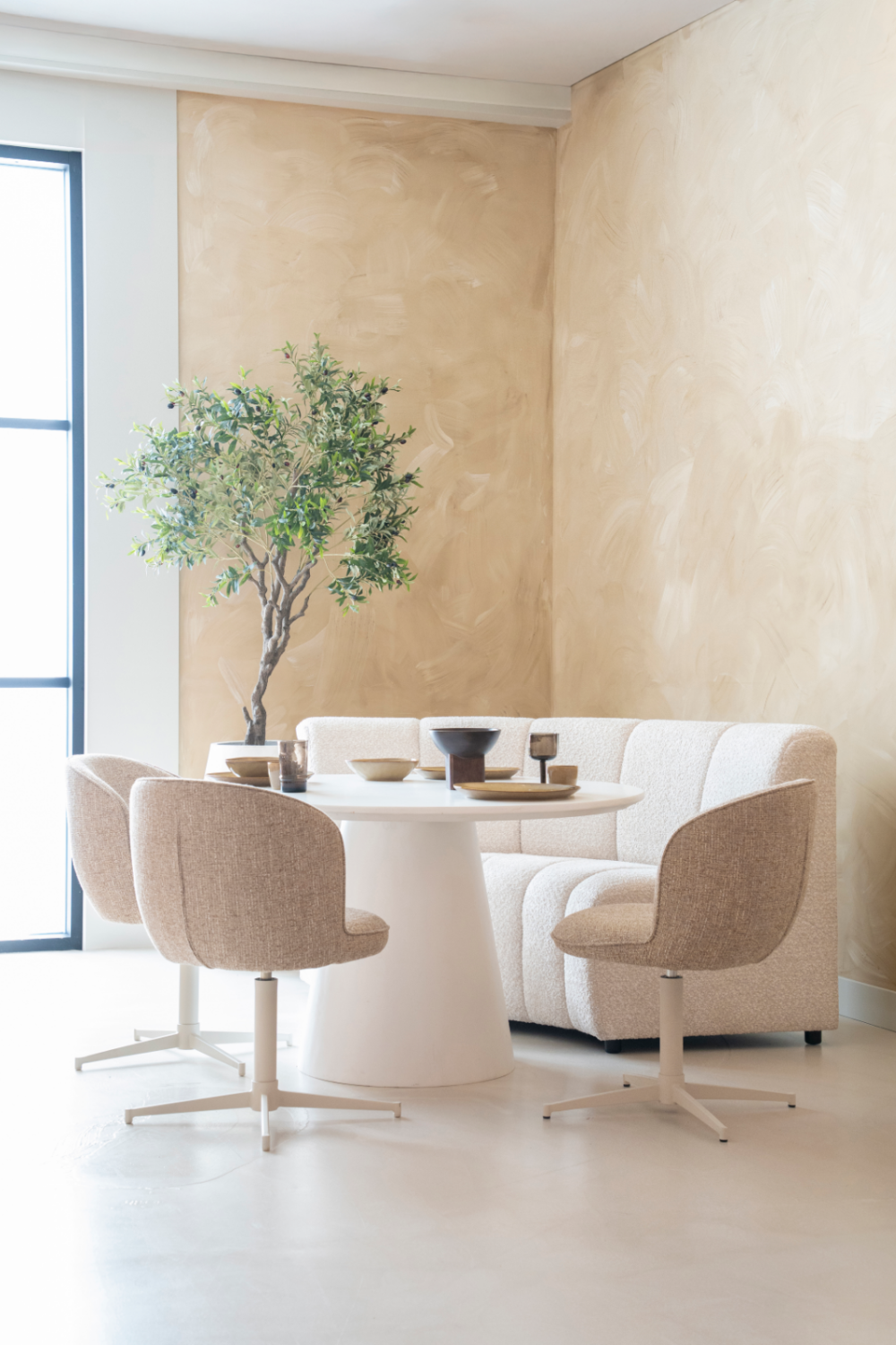 Curved Back Swivel Chair | Eleonora Molly