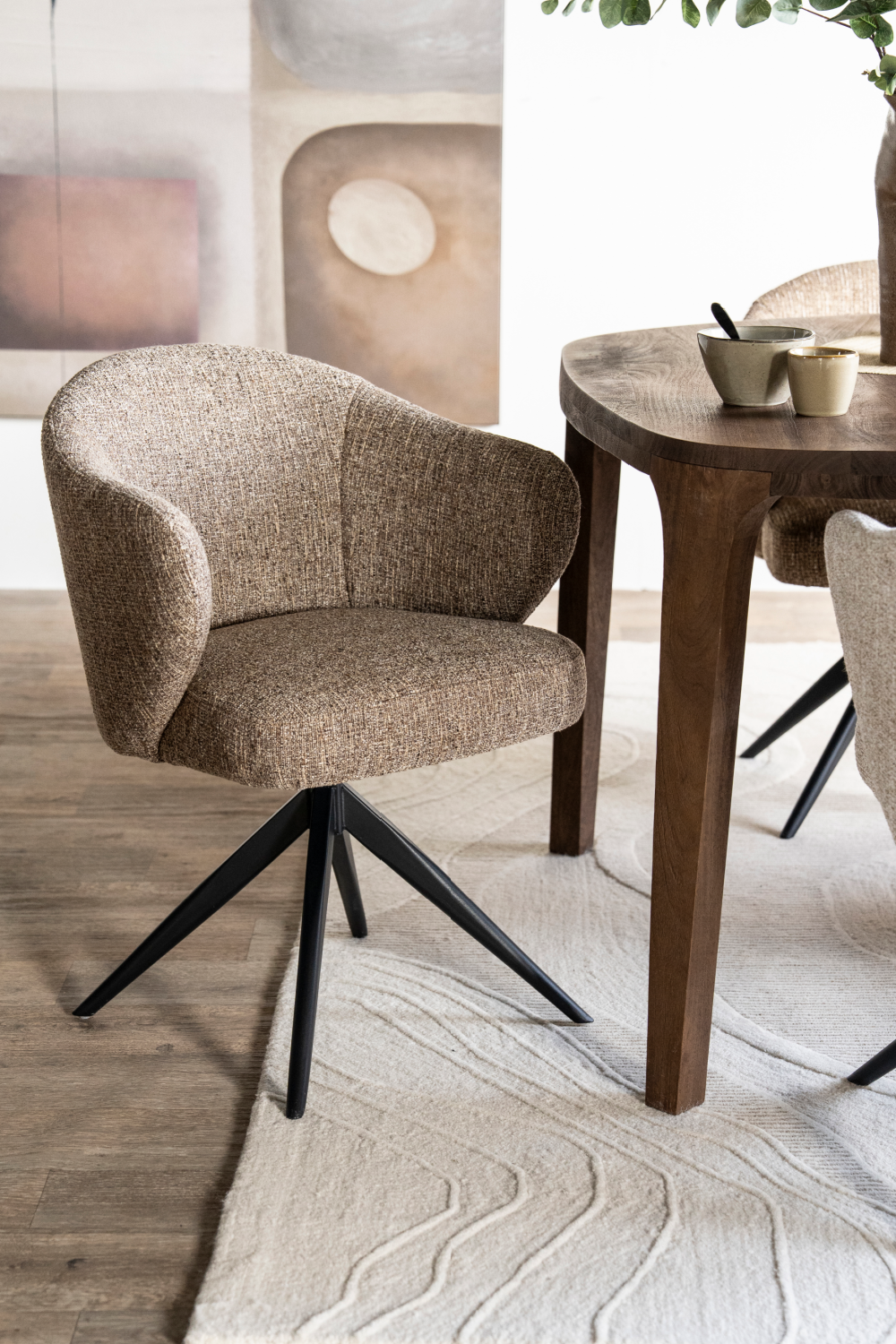 Fabric Swivel Chair | Eleonora Connor