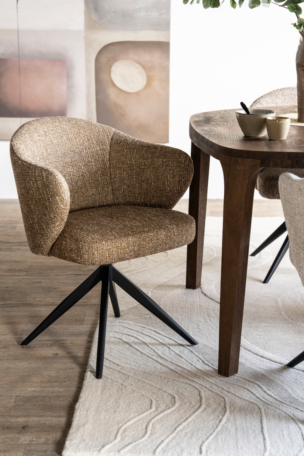Fabric Swivel Chair | Eleonora Connor