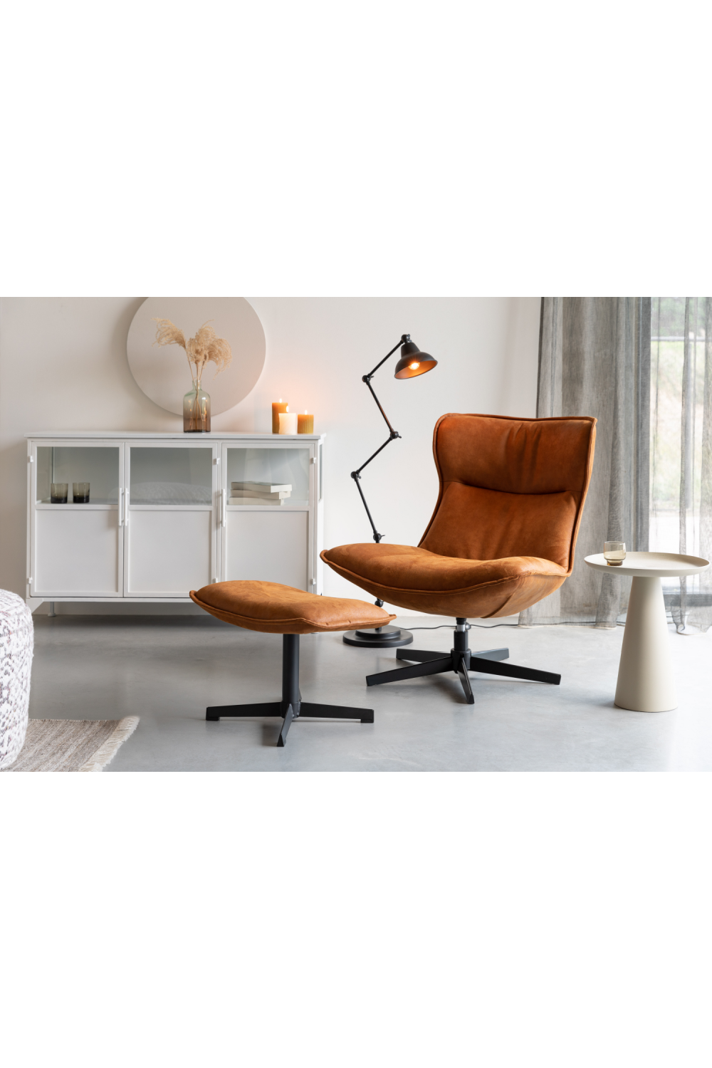 Modern Lounge Chair | DF John
