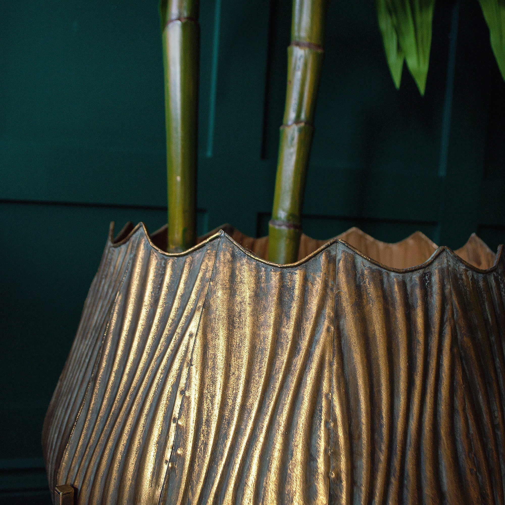 Antique Gold Tulip Planters on Stand | Set of 2