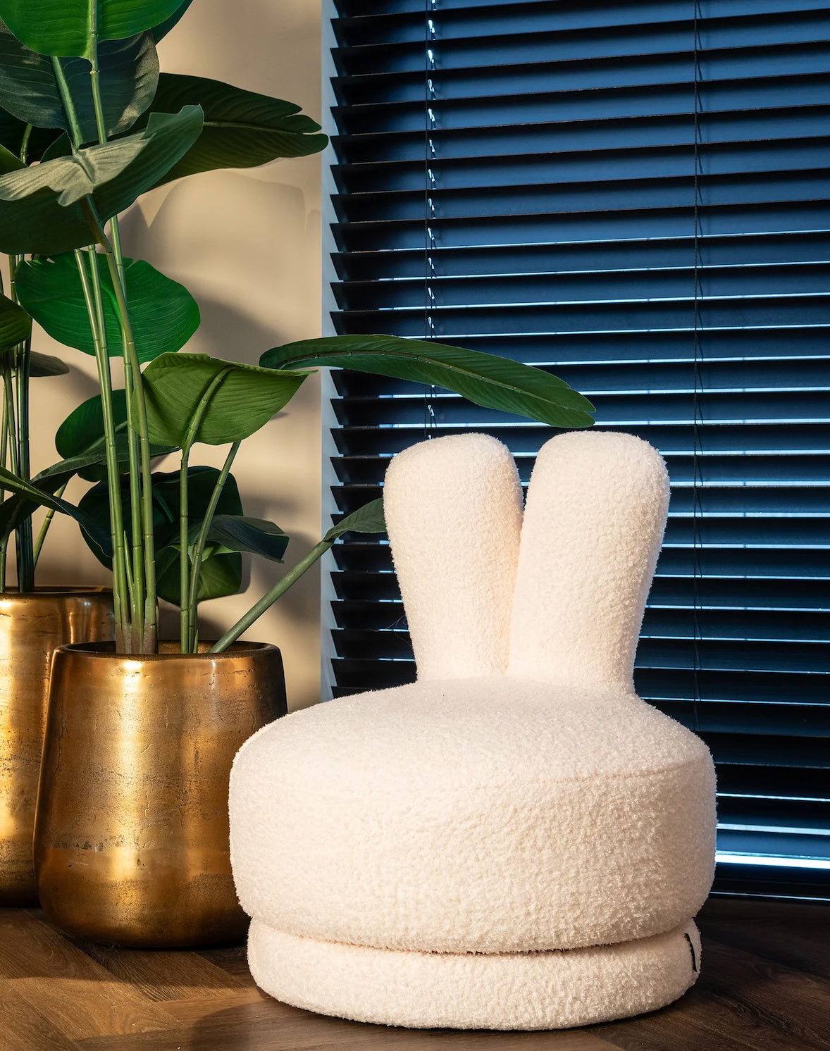 White Modern Kids Chair | OROA Bunny