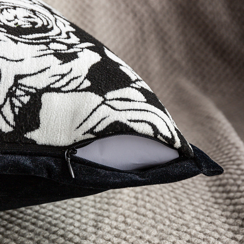 Monochrome Cushion Set