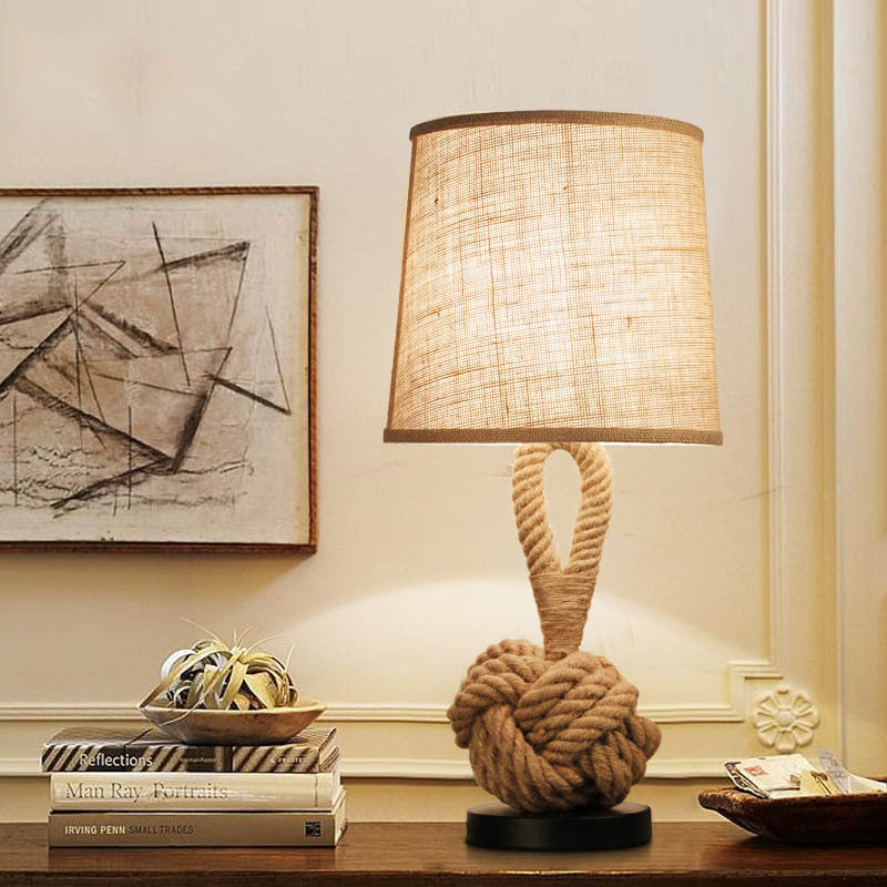 Knotted Light