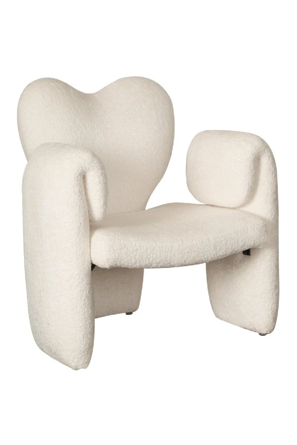 Heart-Shaped Accent Chair | OROA Didi