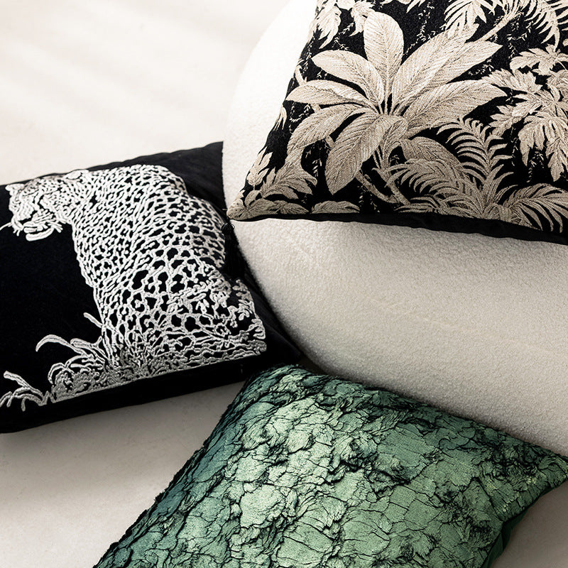 Luxe Noir Jungle Pillow Set