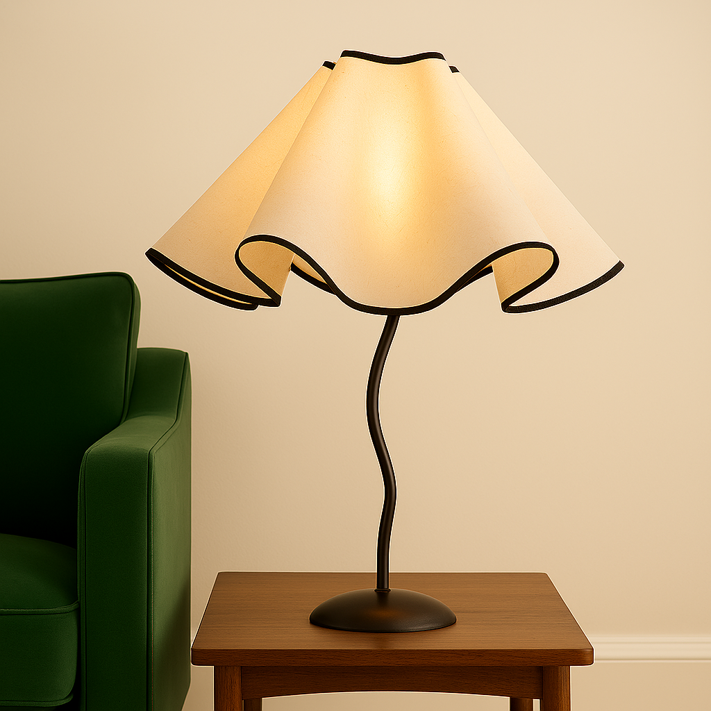 The Wavy Table Lamp